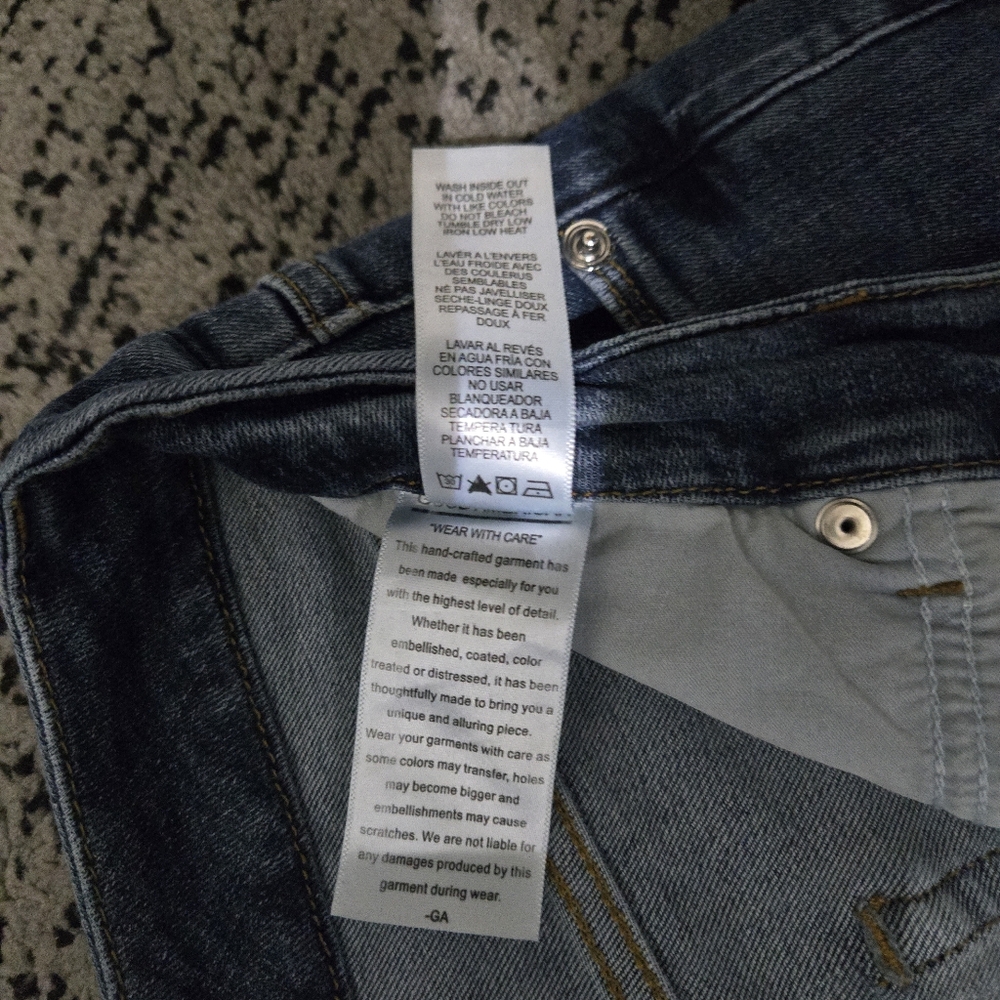 Good American Good Legs Skinny Jeans, 6/28, EUC - Picture 7 of 13